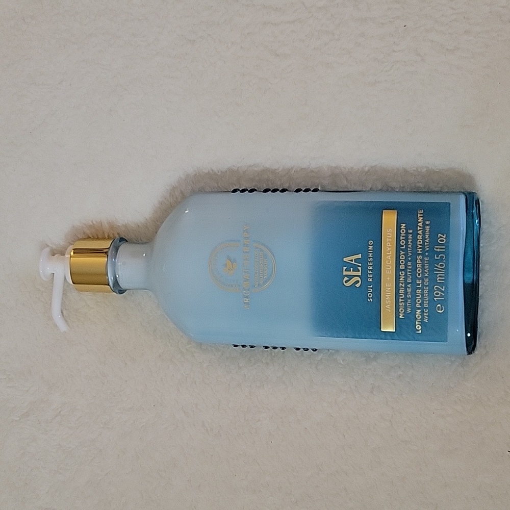 BATH & BODY WORKS BODY LOTION